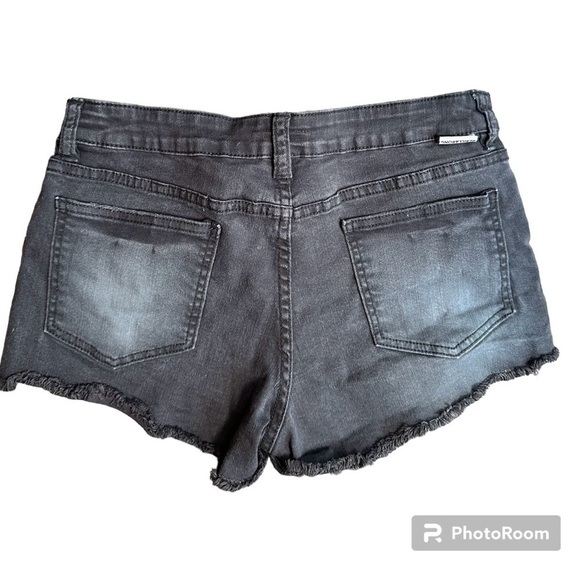 Billabong denim cut off distressed jeans shorts in black size 29 - Picture 2 of 3